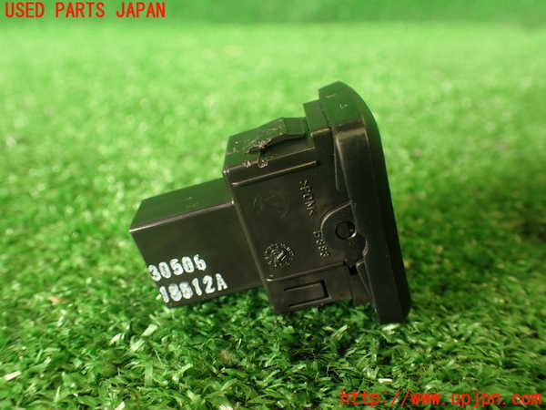 2UPJ-9233816245]アバルト・595(312142)左前パワーウィンドウスイッチ 中古_4