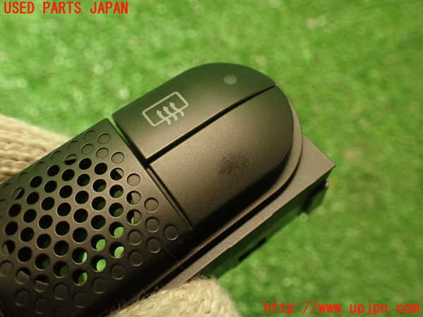 2UPJ-9233816300]アバルト・595(312142)デフォッガースイッチ 中古_2