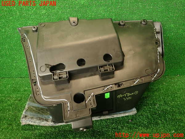 2UPJ-9233817516]アバルト・595(312142)グローブボックス1 中古_4