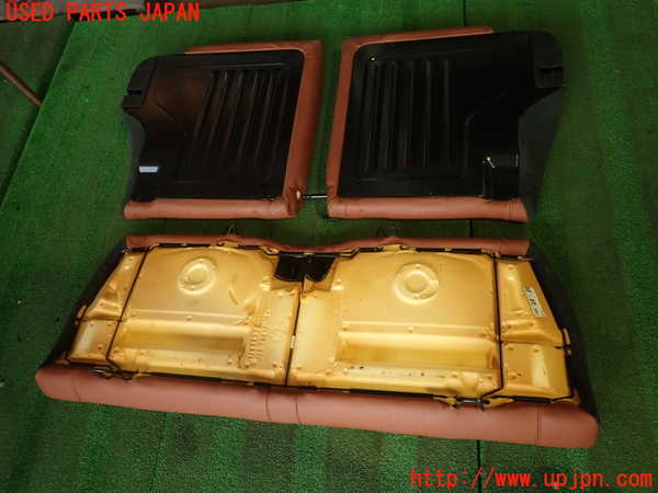 2UPJ-9233817385]アバルト・595(312142)リアシート 中古_5