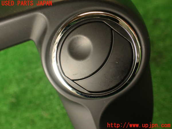 2UPJ-9233817526]アバルト・595(312142)エアコン吹き出し口1 (真中) 中古_3