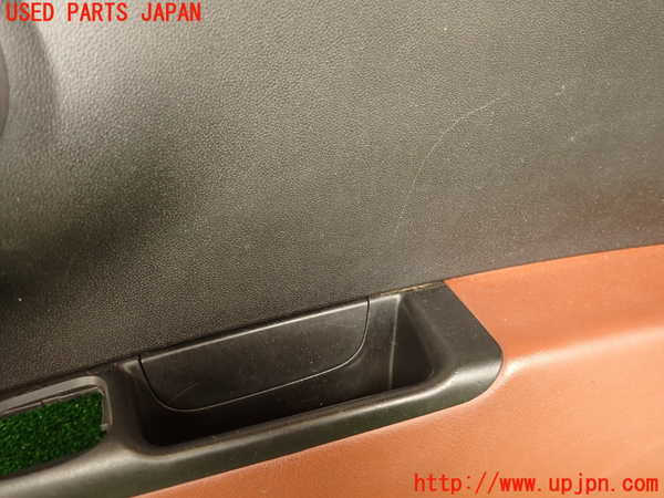 2UPJ-9233811234]アバルト・595(312142)右前ドア内張り 中古_2