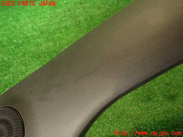 2UPJ-9233817655]アバルト・595(312142)右フロントピラートリム 中古_2