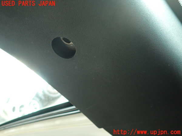 2UPJ-9233817675]アバルト・595(312142)右リアピラートリム 中古_5