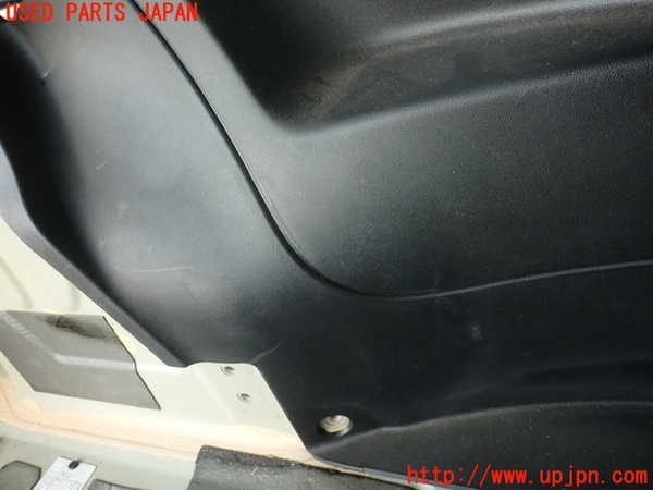 2UPJ-9233817680]アバルト・595(312142)左リアピラートリム 中古_4