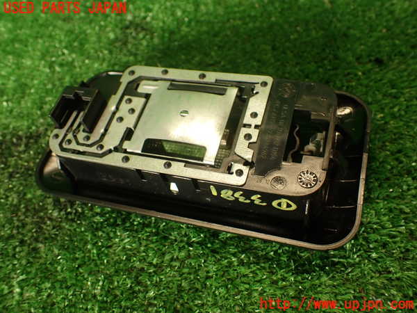 2UPJ-9233816411]アバルト・595(312142)ルームランプ1 (真中 1列目) 中古_2