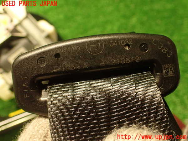 2UPJ-9233817075]アバルト・595(312142)助手席シートベルト 中古_3