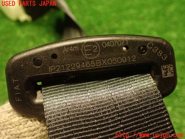 2UPJ-9233817155]アバルト・595(312142)右2列目シートベルト 中古_4