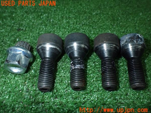 3UPJ=9233820968]BMW 120i(UD20 E87)後期 純正 ホイール ロックボルト M12×P1.5 盗難防止 中古_3
