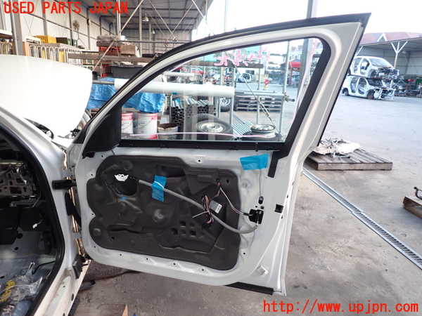 2UPJ-9233821230]BMW 120i E87(UD20)右前ドア 中古 PILKINGTON M3236 43R-001582_5