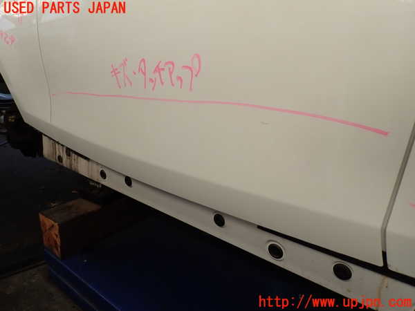 2UPJ-9233821260]BMW 120i E87(UD20)左前ドア 中古 PILKINGTON M3236 43R-001582_2