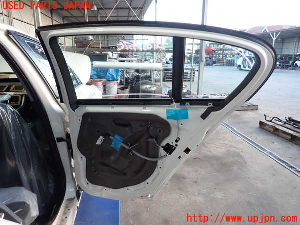 2UPJ-9233821290]BMW 120i E87(UD20)右後ドア 中古 PILKINGTON M3232 43R-001583_5