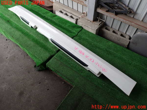 2UPJ-9233821392]BMW 120i E87(UD20)左サイドステップ 中古_3