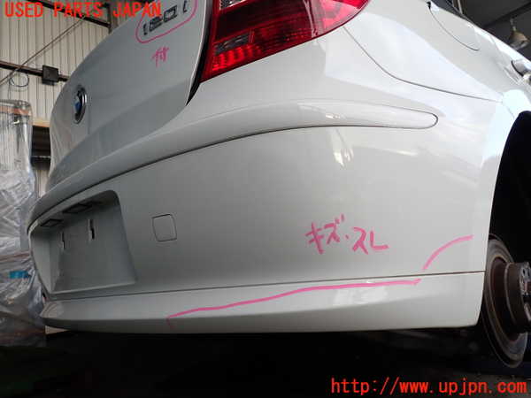 2UPJ-9233821610]BMW 120i E87(UD20)リアバンパー 中古_2