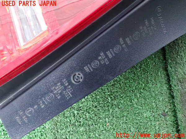 2UPJ-9233821536]BMW 120i E87(UD20)左テールランプ 中古_3