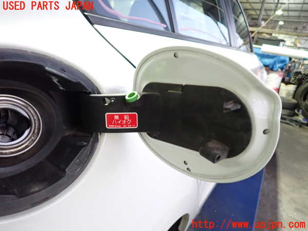 2UPJ-9233821690]BMW 120i E87(UD20)フューエルリッド 中古_2