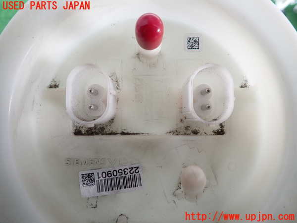 2UPJ-9233822510]BMW 120i E87(UD20)燃料ポンプ 中古_3
