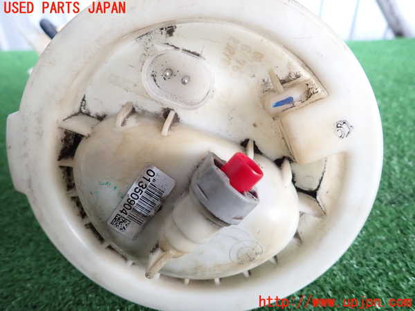 2UPJ-9233822510]BMW 120i E87(UD20)燃料ポンプ 中古_4