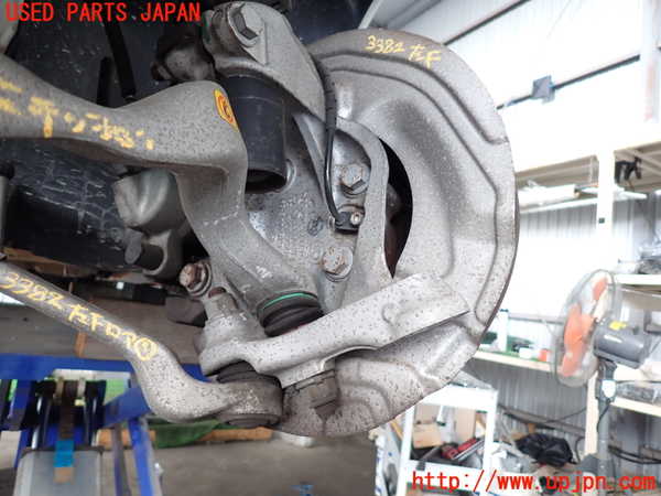 2UPJ-9233824295]BMW 120i E87(UD20)左フロントナックルハブ 中古_2