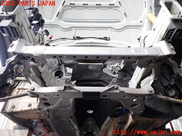 2UPJ-9233825285]BMW 120i E87(UD20)フロントメンバー 中古_2