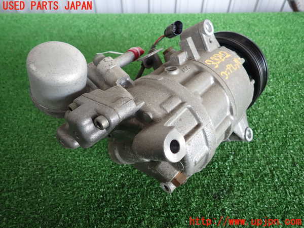 2UPJ-9233826025]BMW 120i E87(UD20)エアコンコンプレッサー 中古_2