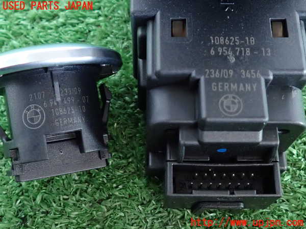 2UPJ-9233826110]BMW 120i E87(UD20)エンジンコンピューター 中古 DME_4