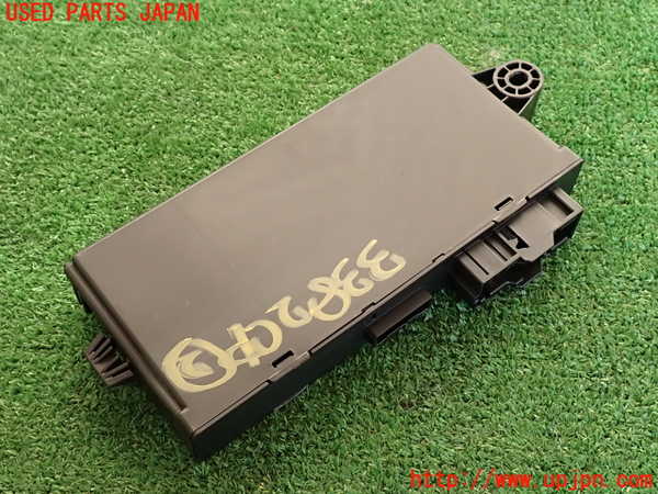 2UPJ-9233826147]BMW 120i E87(UD20)コンピューター2 中古 6135 9217853-01_2