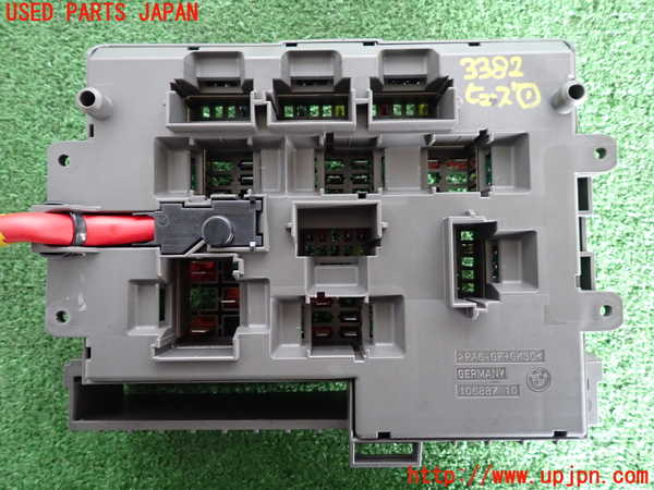 2UPJ-9233826741]BMW 120i E87(UD20)ヒューズボックス1 中古_4