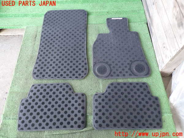 2UPJ-9233827800]BMW 120i E87(UD20)フロアマット 中古_2