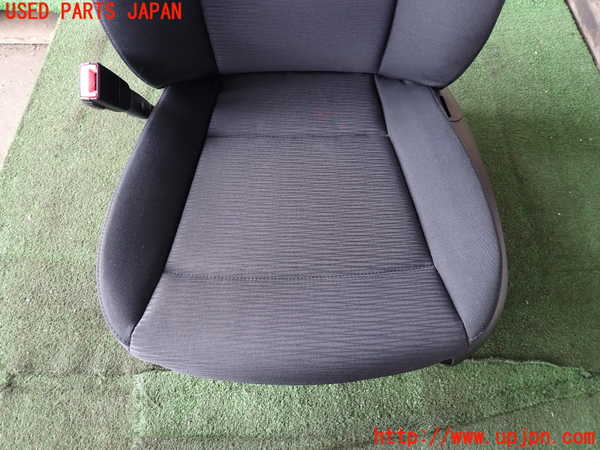 2UPJ-9233827065]BMW 120i E87(UD20)助手席シート 中古_3