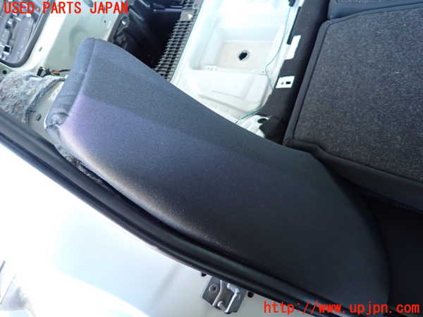 2UPJ-9233827385]BMW 120i E87(UD20)リアシート 中古_5