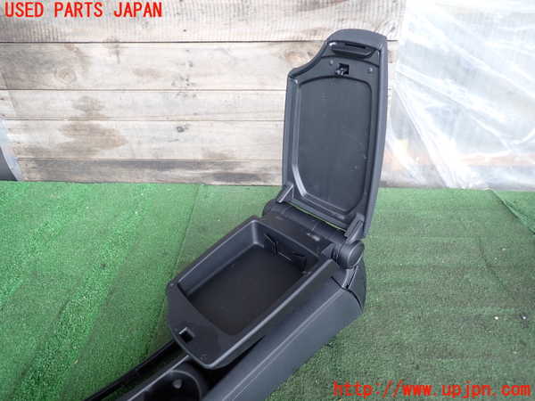 2UPJ-9233827540]BMW 120i E87(UD20)センターコンソール 中古_3
