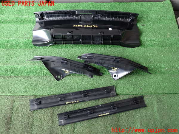 2UPJ-9233827740]BMW 120i E87(UD20)スカッフプレート 中古_2