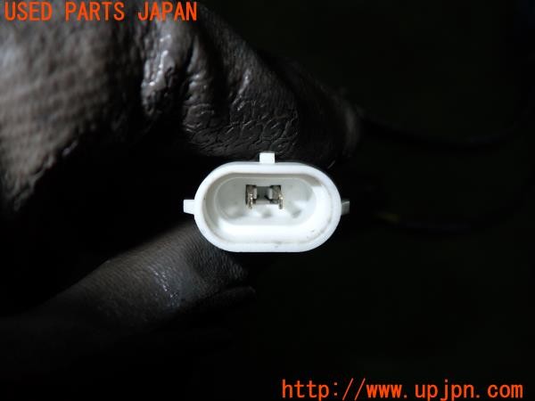 3UPJ=9233830505]ボルボ V50 2.0クラシック(MB4204S)後期 社外 LEDバルブ フォグランプ H11 中古_4