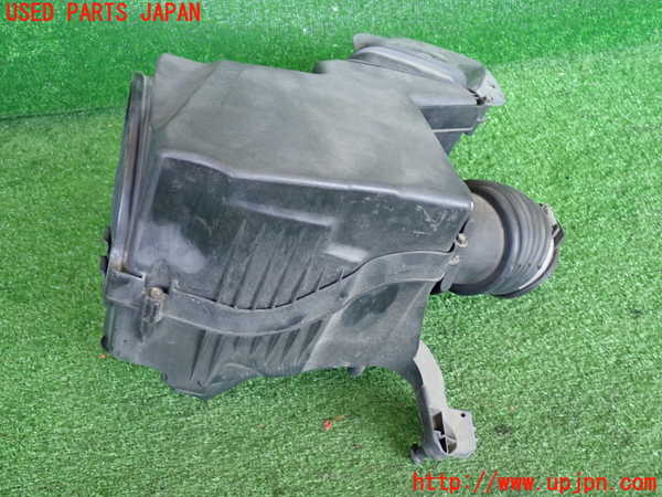 2UPJ-9233832560]ボルボ・V50(MB4204S)エアクリーナーボックス 中古_2