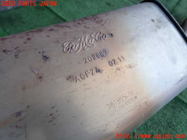 2UPJ-9233832671]ボルボ・V50(MB4204S)リアマフラー1 中古_5