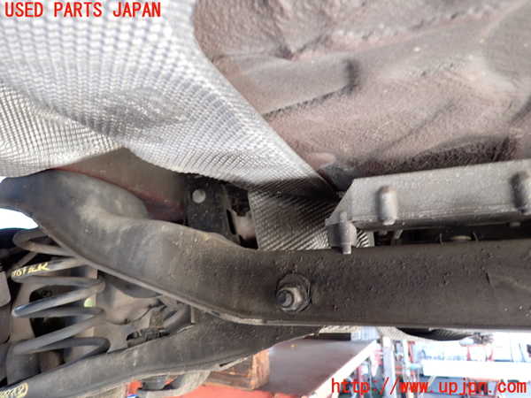 2UPJ-9233835295]ボルボ・V50(MB4204S)リアメンバー 中古_3