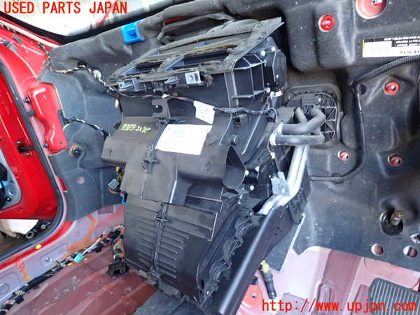 2UPJ-9233836081]ボルボ・V50(MB4204S)エバポレーター1 中古_2