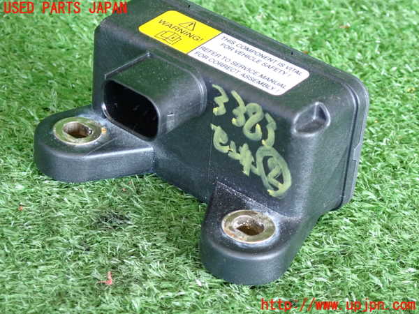 2UPJ-9233836382]ボルボ・V50(MB4204S)センサー2 中古_2