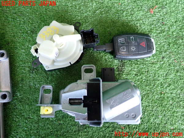 2UPJ-9233836110]ボルボ・V50(MB4204S)エンジンコンピューター 中古_4