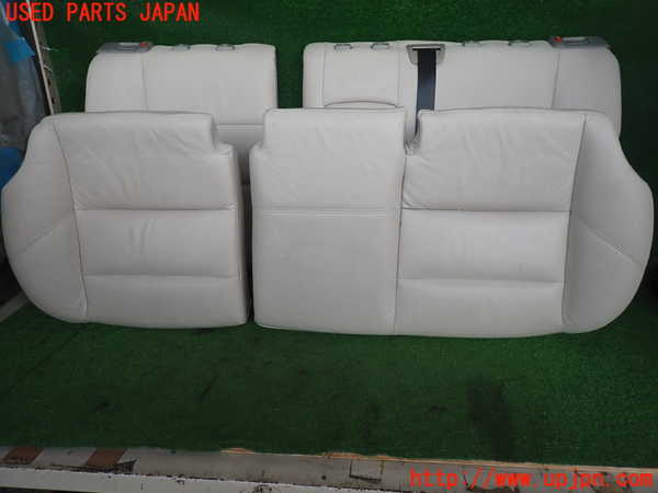 2UPJ-9233837385]ボルボ・V50(MB4204S)リアシート 中古_2