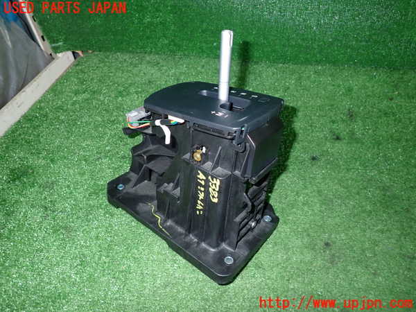 2UPJ-9233837555]ボルボ・V50(MB4204S)ATシフトレバー 中古_2