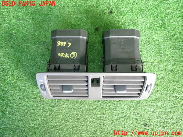 2UPJ-9233837528]ボルボ・V50(MB4204S)エアコン吹き出し口3 (真中) 中古_2