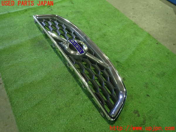 1UPJ-9233841050]ボルボ・C30(MB4204S)ラジエターグリル 中古_2
