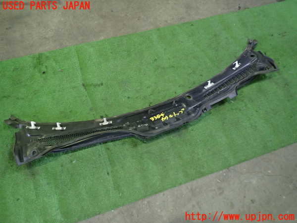 1UPJ-9233841190]ボルボ・C30(MB4204S)カウルトップ 中古_3