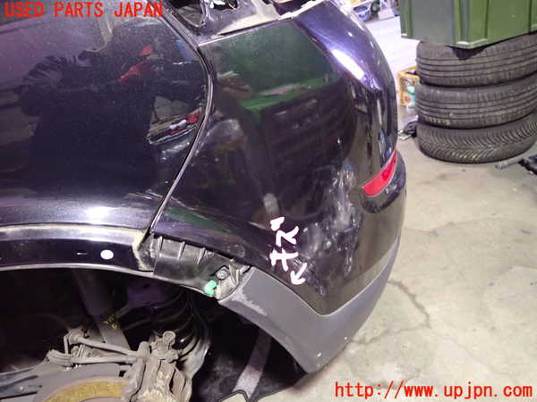 1UPJ-9233841610]ボルボ・C30(MB4204S)リアバンパー 中古_4