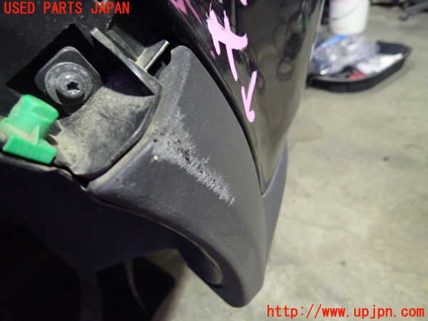 1UPJ-9233841610]ボルボ・C30(MB4204S)リアバンパー 中古_5