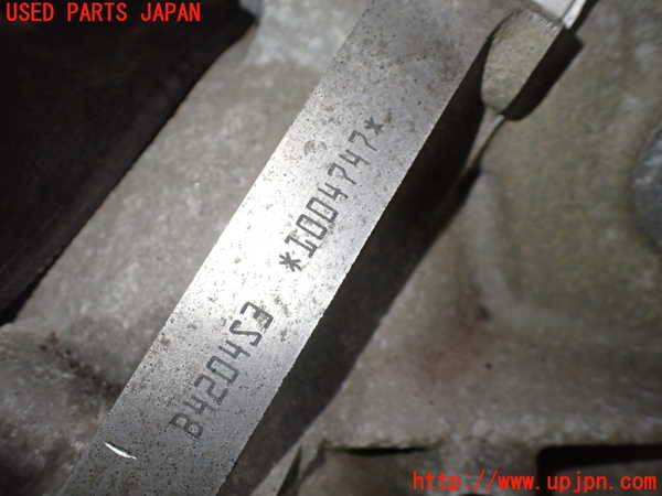 1UPJ-9233842010]ボルボ・C30(MB4204S)エンジン B4204S3 中古_3