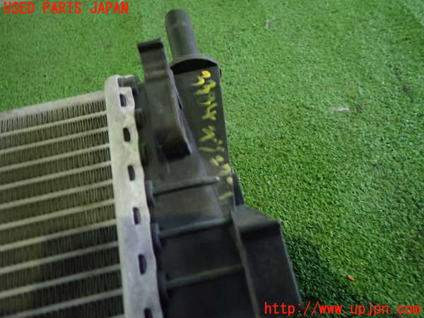 1UPJ-9233842321]ボルボ・C30(MB4204S)ラジエーター1 中古_2