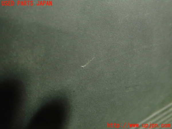 1UPJ-9233842160]ボルボ・C30(MB4204S)エンジンアッパーカバー 中古_2